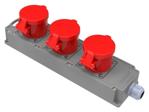 Tribox-Mehrfachsteckdose – IP44, mit Steckdosen