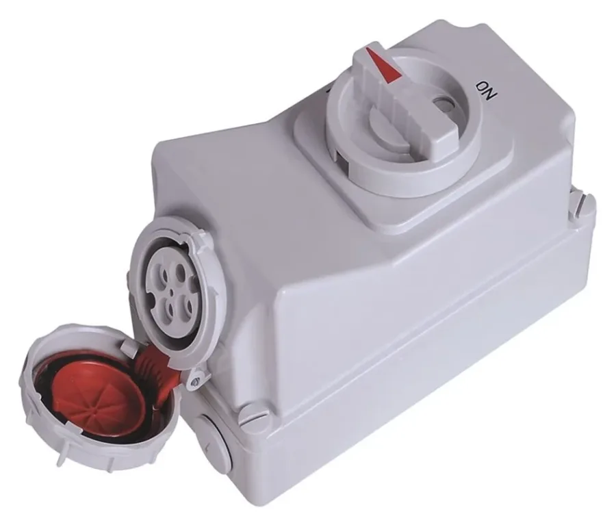 32A 4P IP67 CEE Interlock 90° Eğik Duvar Prizi